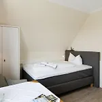 Strandhus Uiterst-hoern Luv * 巴尔特鲁姆