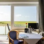 Strandhus Uiterst-hoern Luv