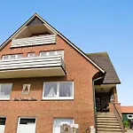 Strandhus Uiterst-hoern Luv 巴尔特鲁姆