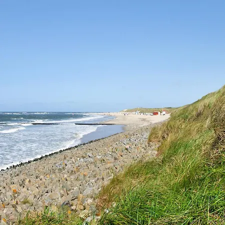 Strandhus Uiterst-hoern Luv 公寓